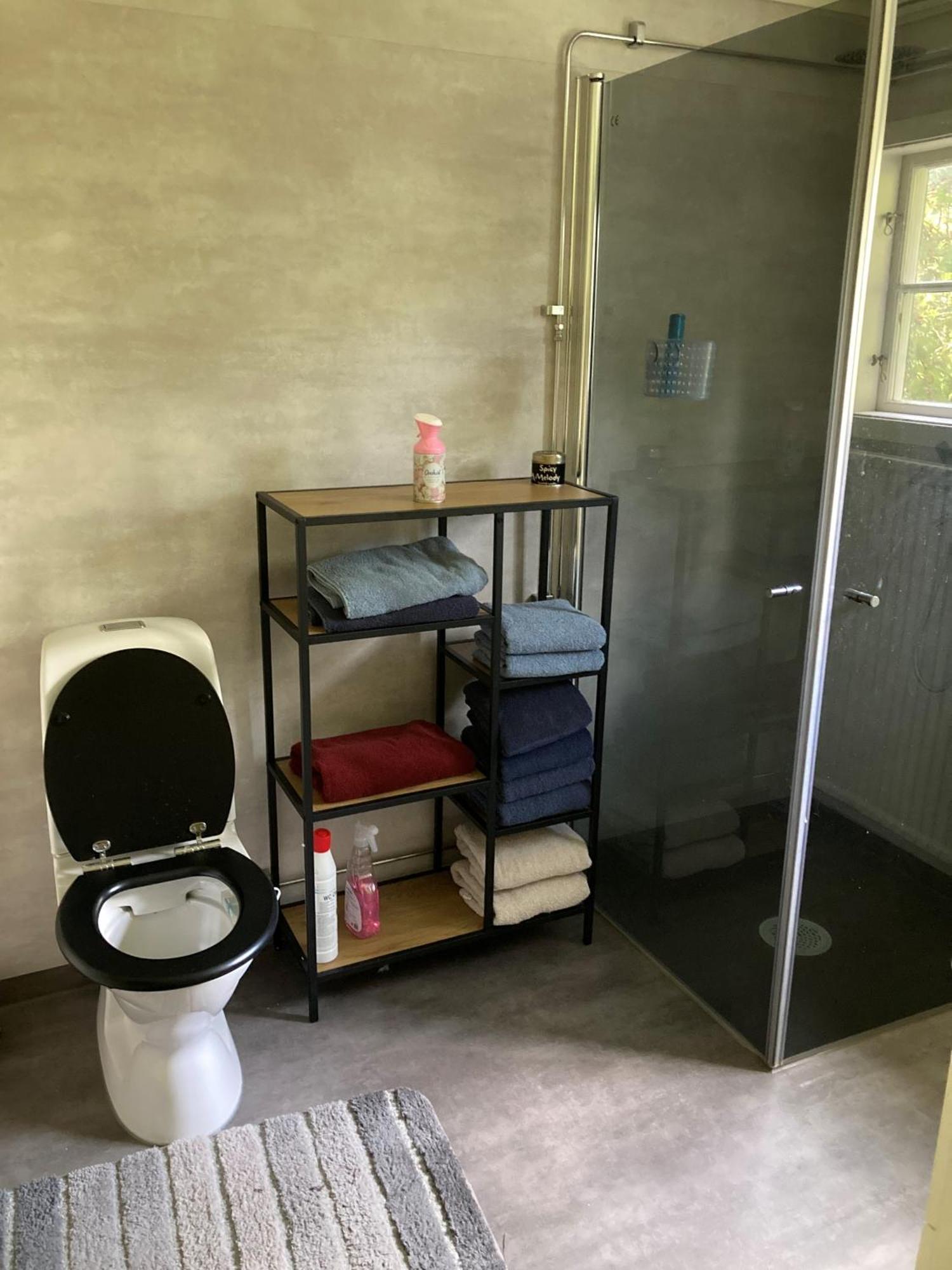 Charmig Villa Med Bastu Och Snabbt Wifi Långav المظهر الخارجي الصورة